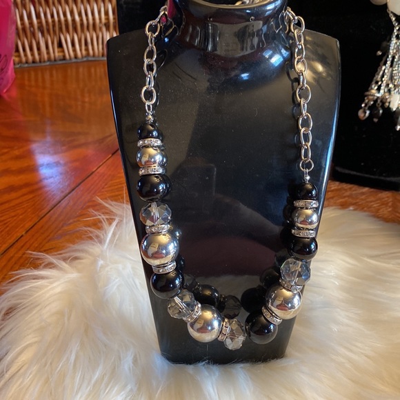 Everything must go sale - Picture 4 of 7